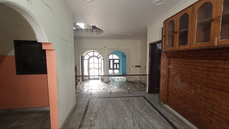 undefined, sainik colony 4 Bedroom 2250 Sq.Ft. Independent House In Sainik Colony Faridabad 9632826