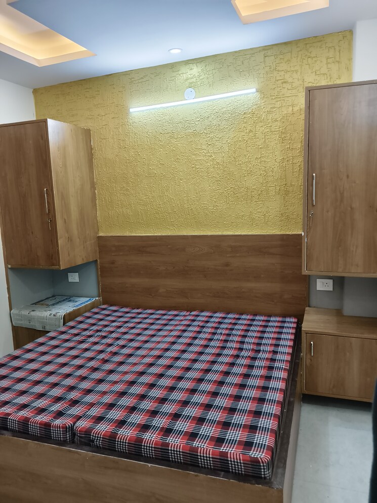 Bedroom, dlf city phase 3 1 RK 200 Sq.Ft. Builder Floor In Dlf City Phase 3 Gurgaon 9632851