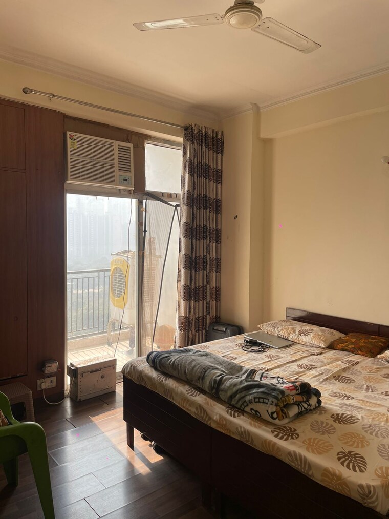 Bedroom, skytech-matrott 2 Bedroom 1015 Sq.Ft. Apartment In Sector 76 Noida 9632866