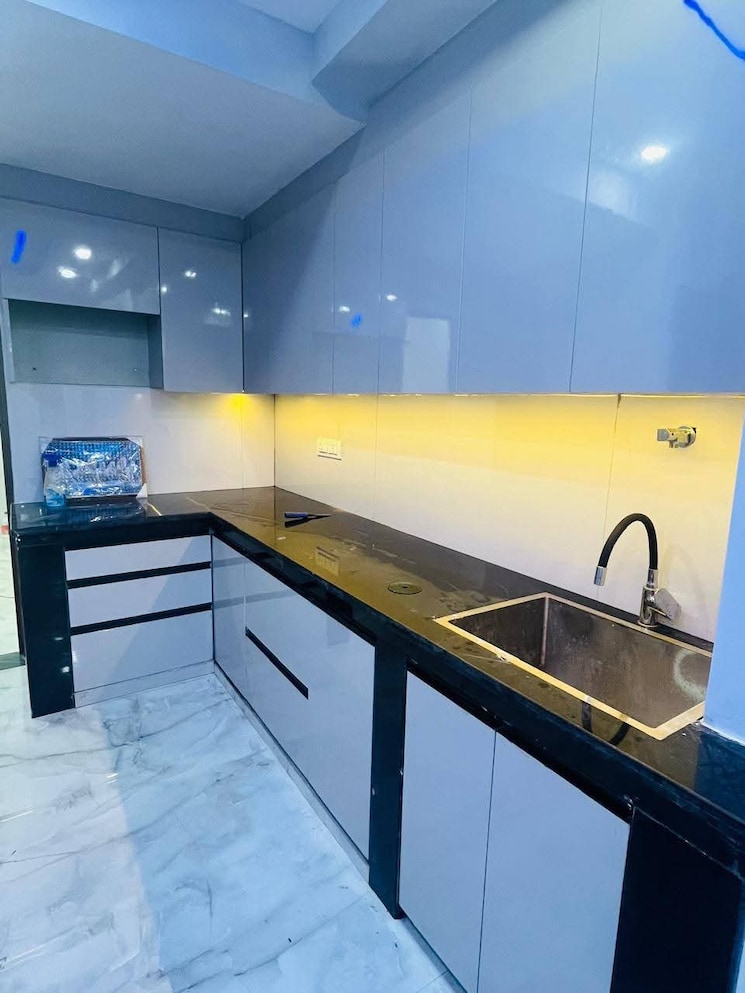 Kitchen, saket 1 Bedroom 500 Sq.Ft. Builder Floor In Saket Delhi 9632865