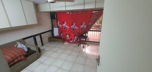 Room in 5 BHK Independent House at Eden Garden Tower, Chembur – for Sale