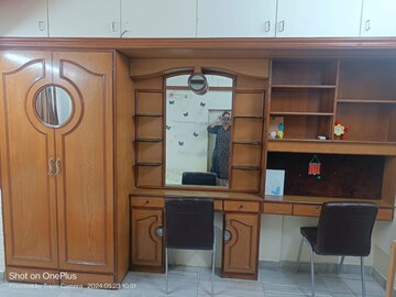 Furnished Amenities in 5 BHK Independent House at Eden Garden Tower, Chembur – for Sale