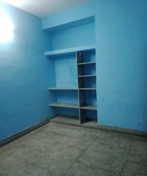 Room in 2 BHK Villa at Aliganj – for Rent