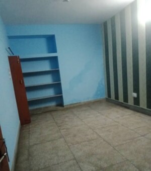Room in 2 BHK Villa at Aliganj – for Rent