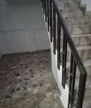 Staircase in 2 BHK Villa at Aliganj – for Rent