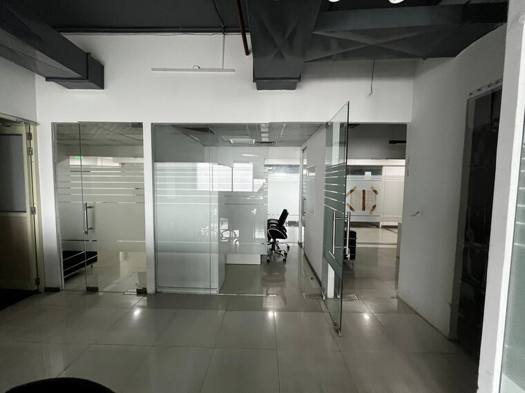  Parking, emaar-mgf-digital-greens Commercial Office Space 2160 Sq.Ft. In Sector 61 Gurgaon 9632905