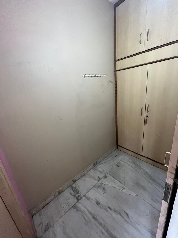 Room, hyderguda 5 Bedroom 5200 Sq.Ft. Apartment In Hyderguda Hyderabad 9632900