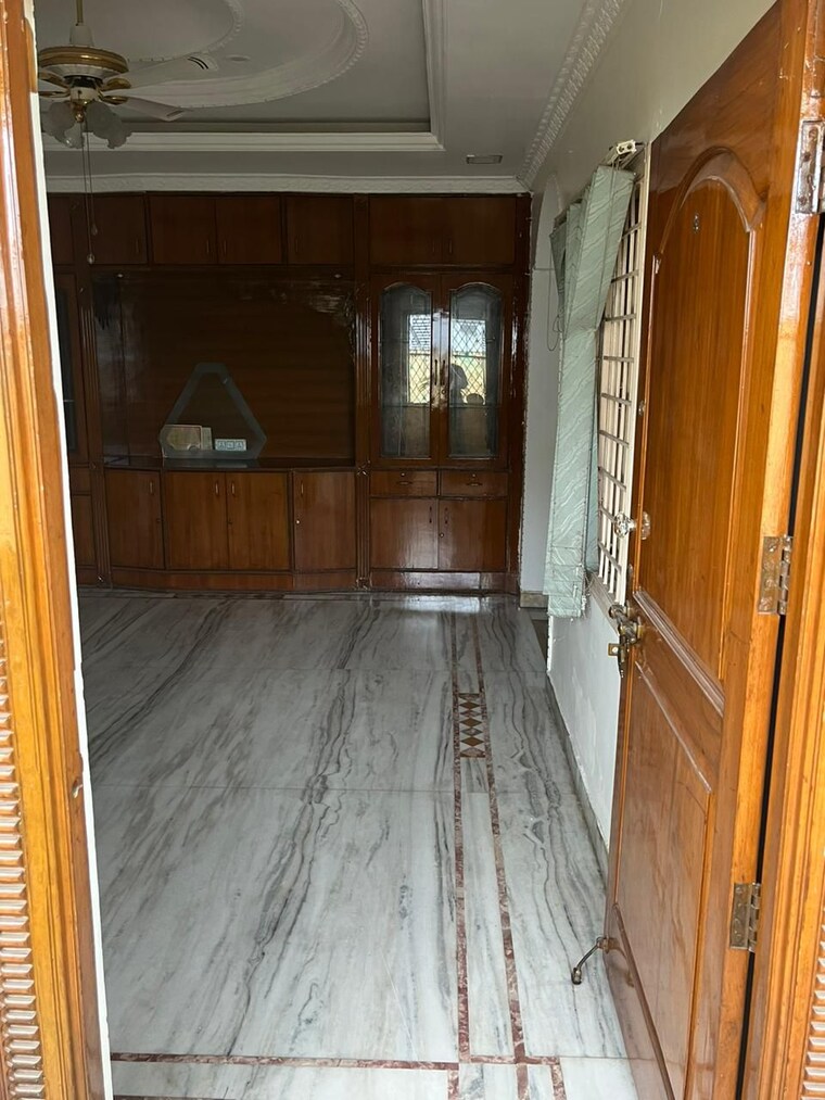 undefined, hyderguda 5 Bedroom 5200 Sq.Ft. Apartment In Hyderguda Hyderabad 9632900