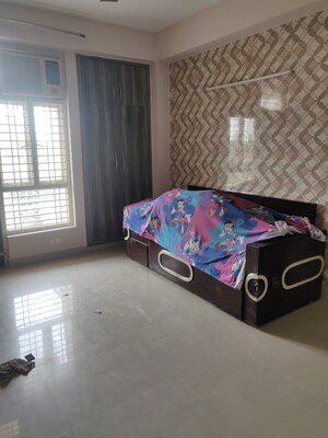 Bedroom in 3 BHK Apartment at Supertech Cape Town, Sector 74 – for Rent