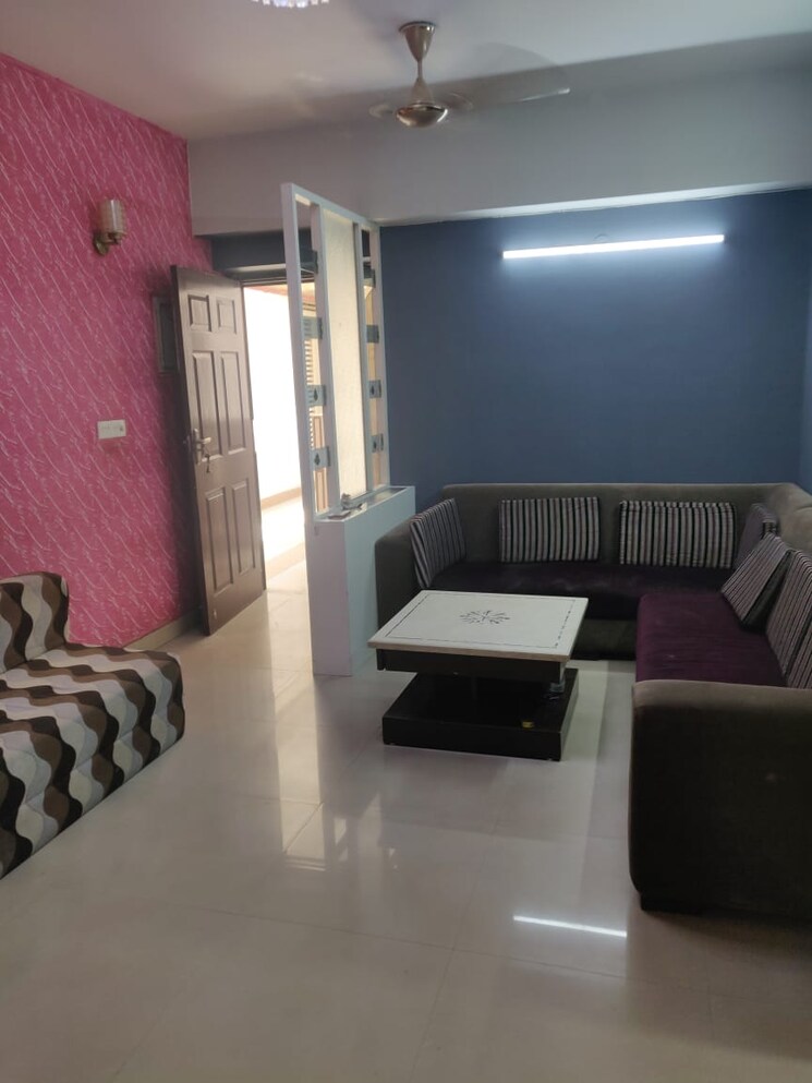 Living Room, supertech-cape-town 3 Bedroom 1625 Sq.Ft. Apartment In Sector 74 Noida 9632937
