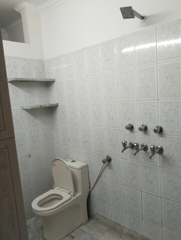Bathroom in 2 BHK Builder Floor at Janakpuri – for Rent