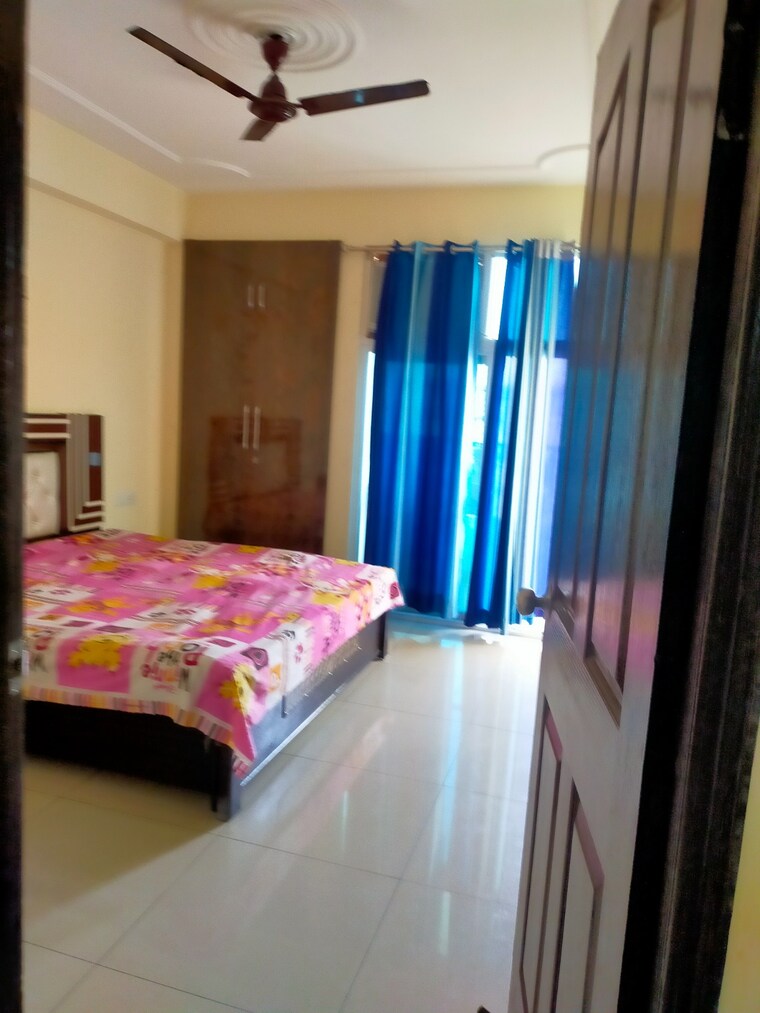 Bedroom, lr-bluemoon-homes 2 Bedroom 1050 Sq.Ft. Apartment In Raj Nagar Extension Ghaziabad 9632972
