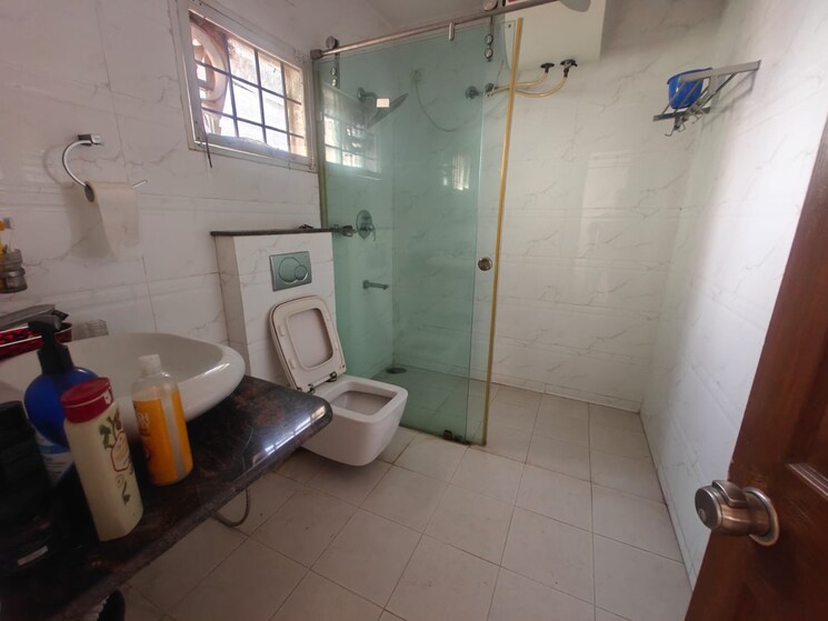 Bathroom, sterling-brunton 5 Bedroom 6000 Sq.Ft. Apartment In Mg Road Bangalore 9632992