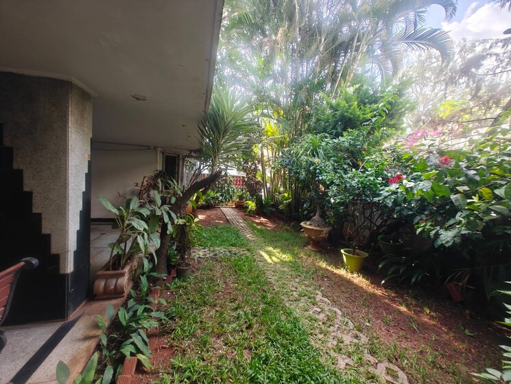Garden, sterling-brunton 5 Bedroom 6000 Sq.Ft. Apartment In Mg Road Bangalore 9632992