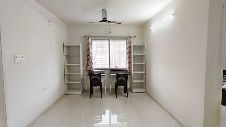Room, rohan-ananta 2 Bedroom 700 Sq.Ft. Apartment In Tathawade Pune 9633008