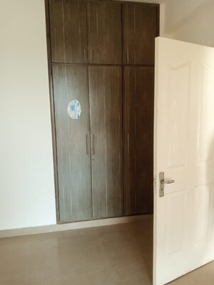 Furnished Amenities in 2 BHK Apartment at Sector 84 – for Rent