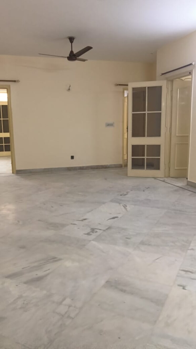 Room, jeevan-tara-apartment 3 Bedroom 1850 Sq.Ft. Apartment In Sector 43 Gurgaon 9633063