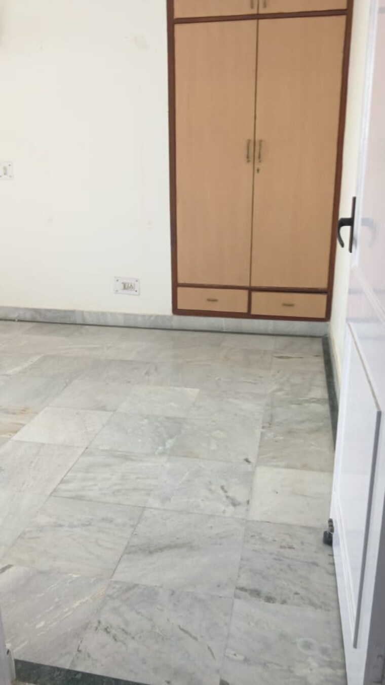 Room, jeevan-tara-apartment 3 Bedroom 1850 Sq.Ft. Apartment In Sector 43 Gurgaon 9633063