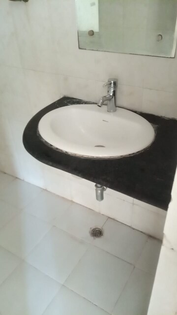 Bathroom in 2 BHK Apartment at Sector 84 – for Rent