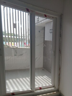 Building Lobby in 2 BHK Builder Floor at Alkapuri – for Rent