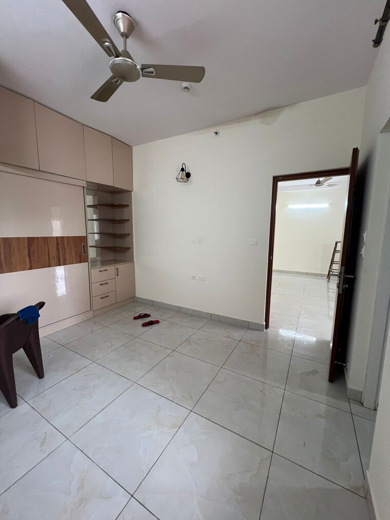 Bathroom, prestige-park-square 3 Bedroom 1350 Sq.Ft. Apartment In Bannerghatta Road Bangalore 9633055