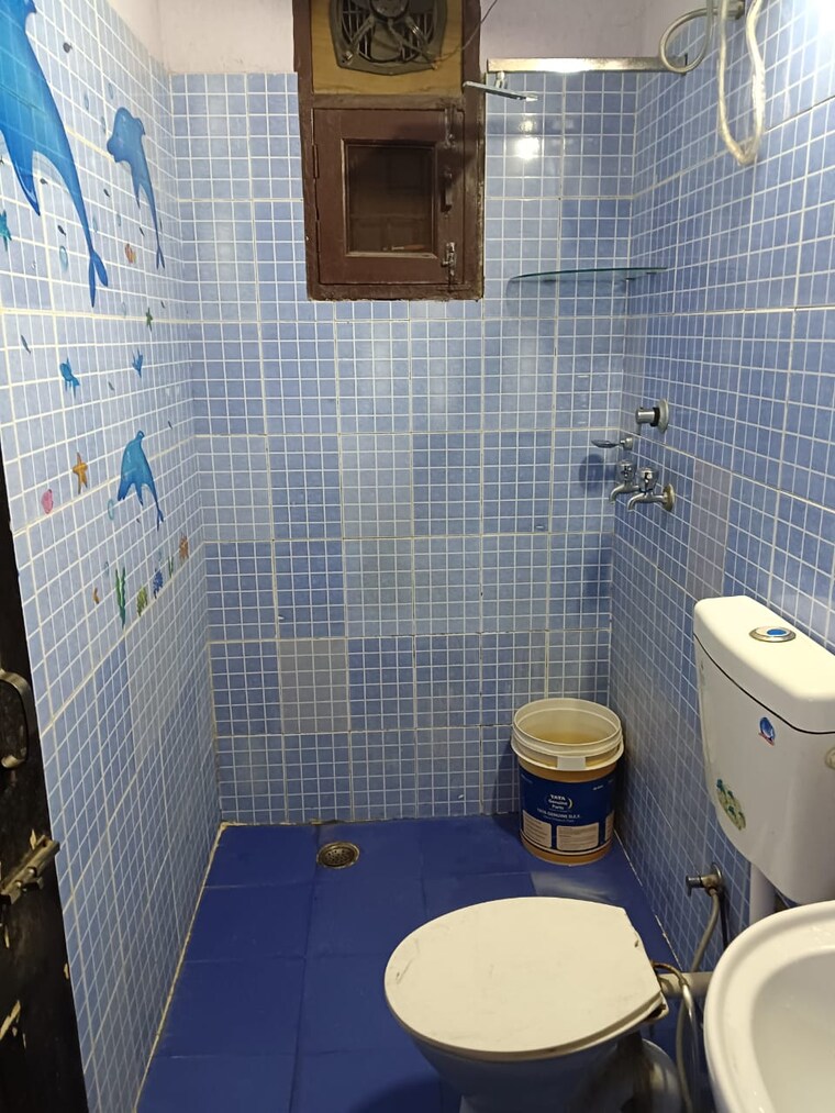 Bathroom, nk-savitry-enclave 1 Bedroom 600 Sq.Ft. Apartment In Vip Road Zirakpur 9633272