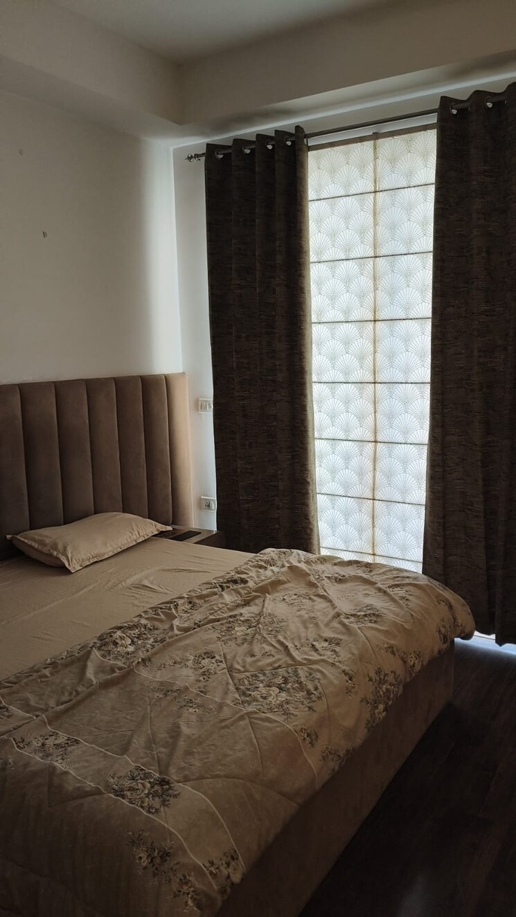 Bedroom, sector 7 3 Bedroom 350 Sq.Yd. Independent House In Sector 7 Panchkula 9633190