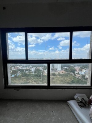 Room in 4 BHK Apartment at Valmark Apas, Hulimavu – for Sale