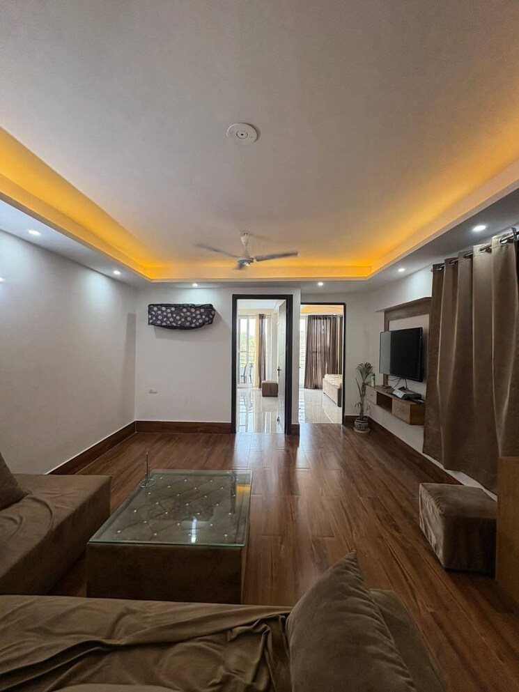 Living Room, mukundpur 2 Bedroom 469 Sq.Ft. Builder Floor In Mukundpur Delhi 9633401