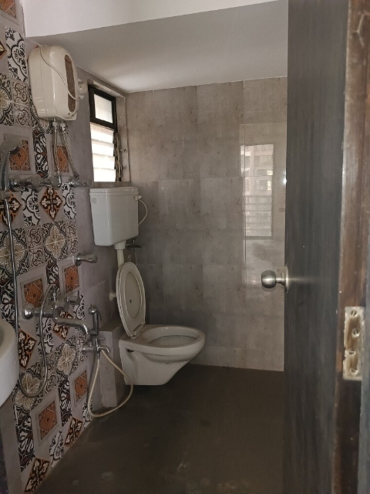 Bathroom, poonam-park-view 2 Bedroom 473 Sq.Ft. Apartment In Virar West Palghar 9633413