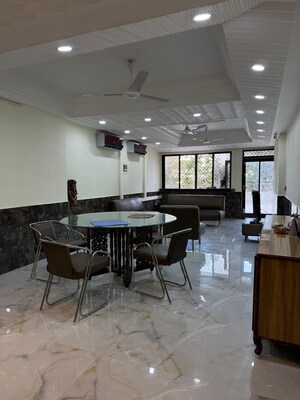 Team Area in 2 BHK Apartment at Mount Unique, Peddar Road – for Rent