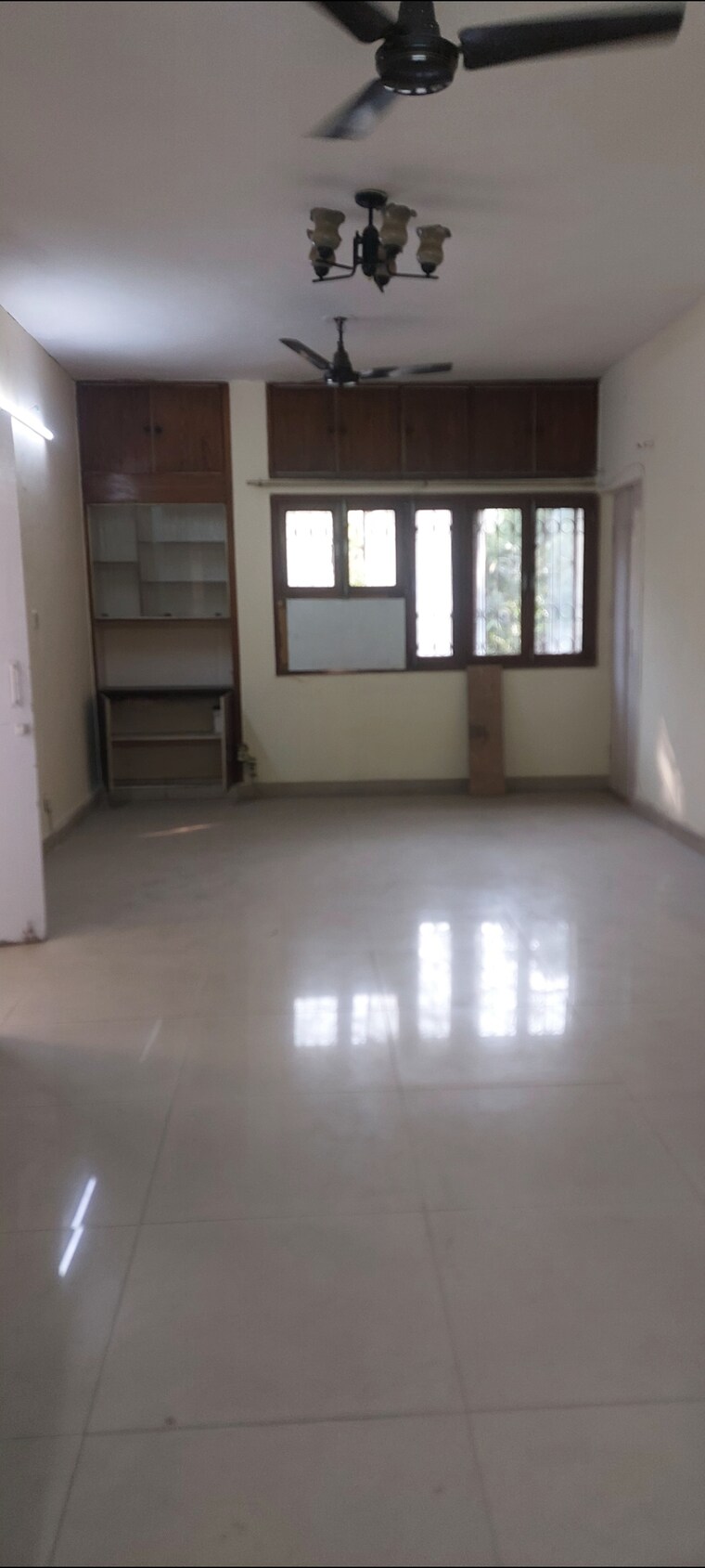 Room, sarita-vihar-pocket-g-rwa 2 Bedroom 1000 Sq.Ft. Apartment In Sarita Vihar Delhi 9633409