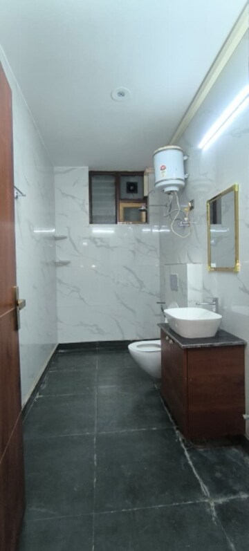 Bathroom in 1 BHK Builder Floor at Huda CGHS, Sector 56 – for Rent