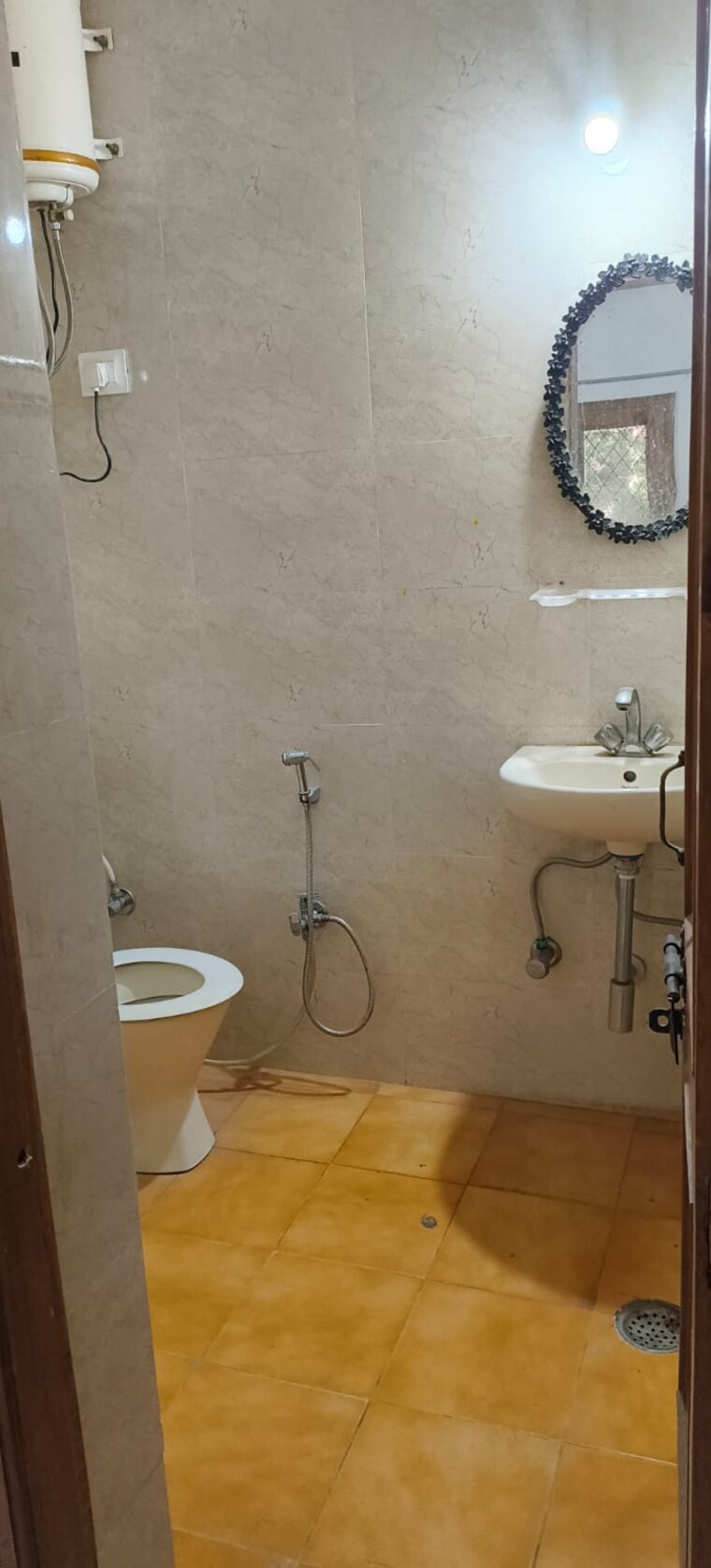 Bathroom, ansal-sushant-lok-i 3 Bedroom 2700 Sq.Ft. Builder Floor In Sector 43 Gurgaon 9633543