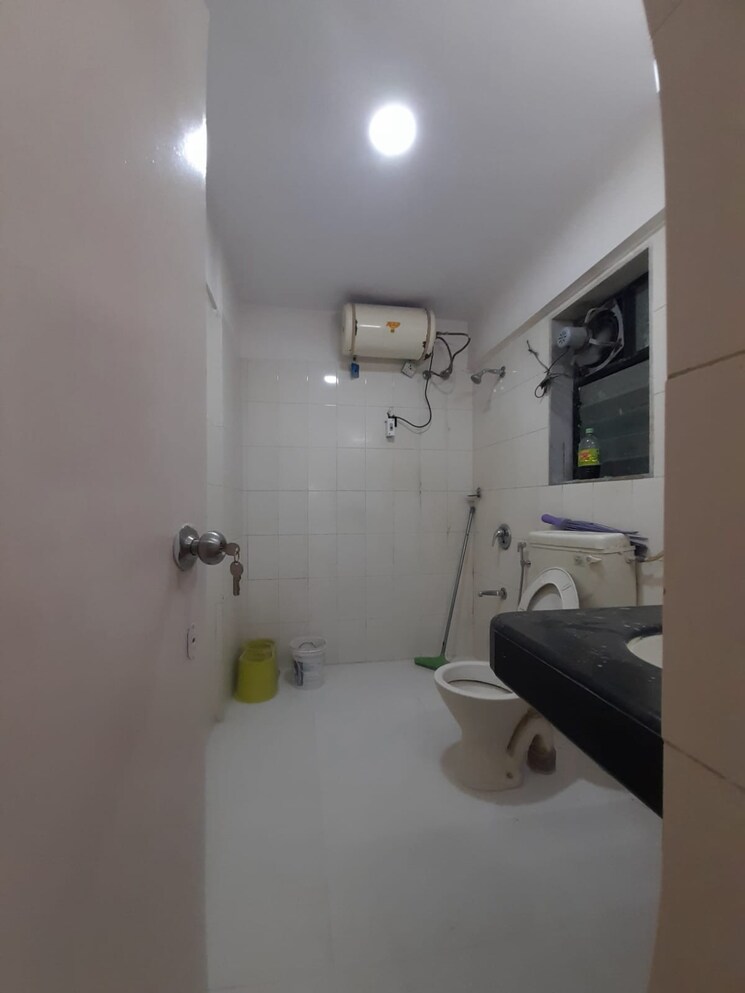 Master Bedroom, lake-view 4 Bedroom 1450 Sq.Ft. Apartment In Aarey Colony Mumbai 9633897