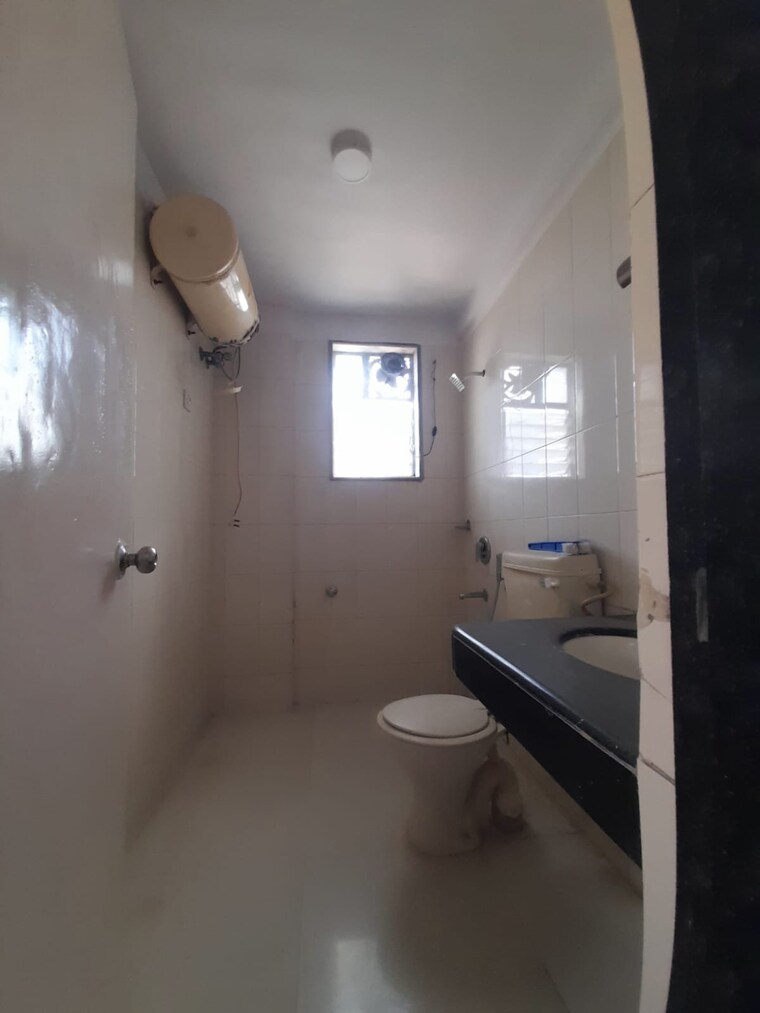 Bathroom, lake-view 4 Bedroom 1450 Sq.Ft. Apartment In Aarey Colony Mumbai 9633897