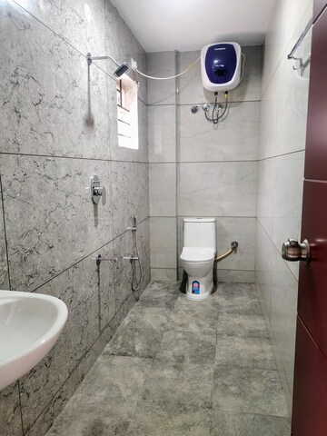 Bathroom in 2 BHK Apartment at Reliable Layout – for Rent