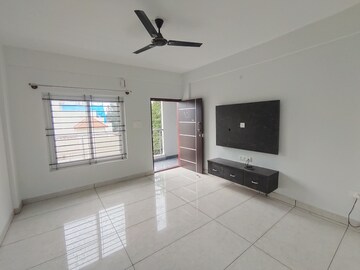 2 BHK Apartment For Rent in Reliable Layout