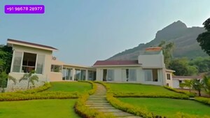 4 BHK Villa For Sale in Mittal Ruia Park, Juhu