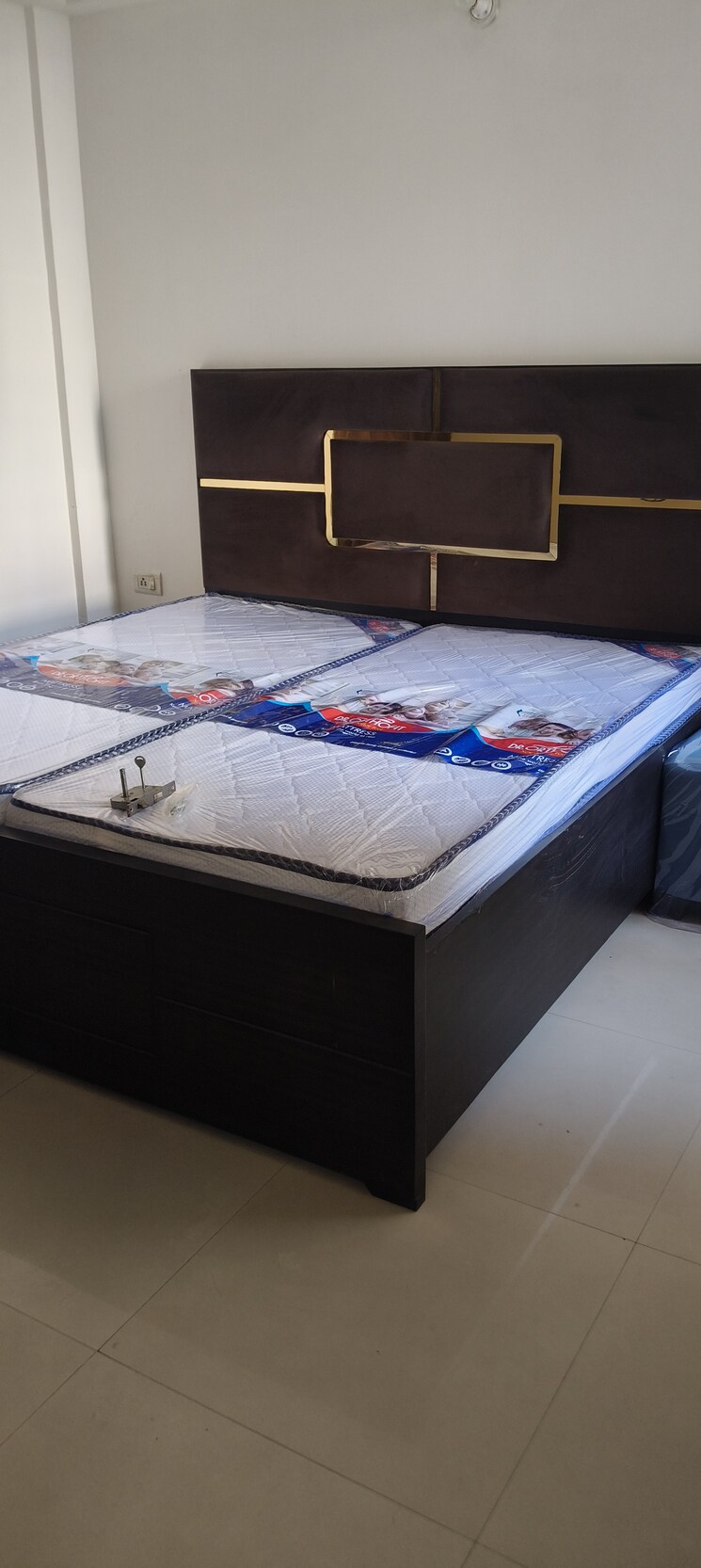 Bedroom, galaxy-north-avenue-ll 2 Bedroom 925 Sq.Ft. Apartment In Gaur City 2 Greater Noida 9634003
