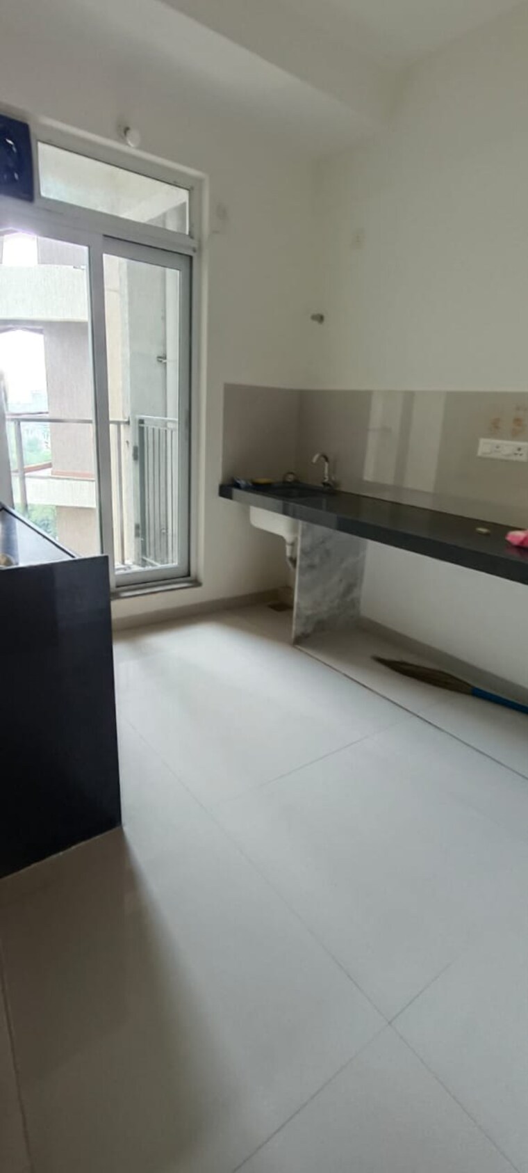 Kitchen, raj-tattva 3 Bedroom 1150 Sq.Ft. Apartment In Kapur Bawdi Thane 9634030