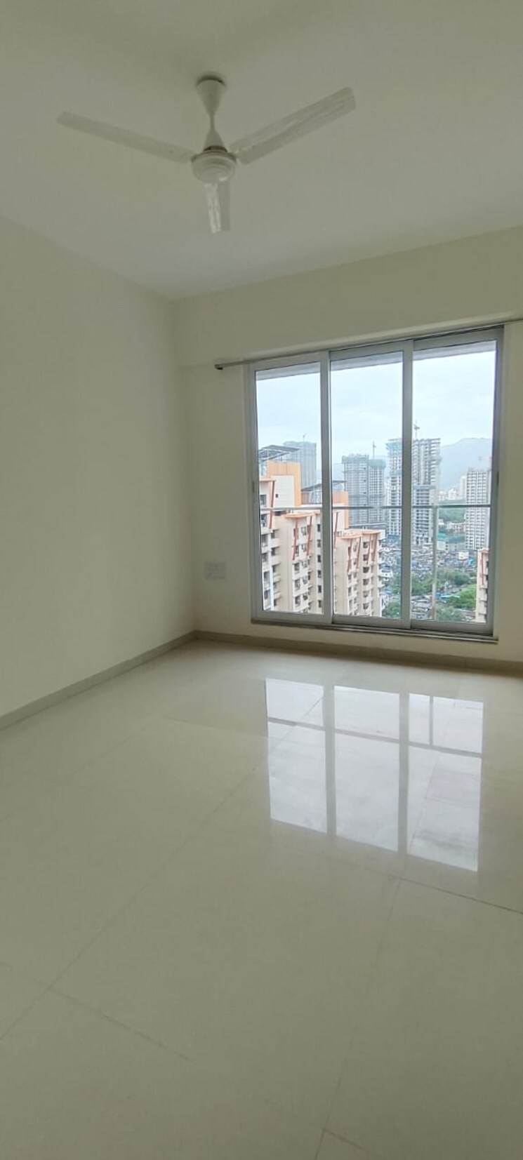 Room, raj-tattva 4 Bedroom 1800 Sq.Ft. Apartment In Kapur Bawdi Thane 9634060