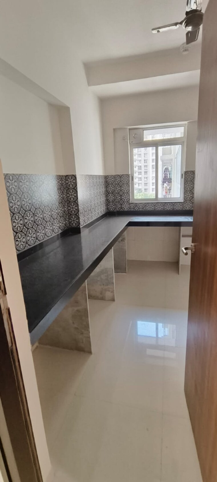 Kitchen, lodha-amara 2 Bedroom 672 Sq.Ft. Apartment In Kolshet Road Thane 9634091
