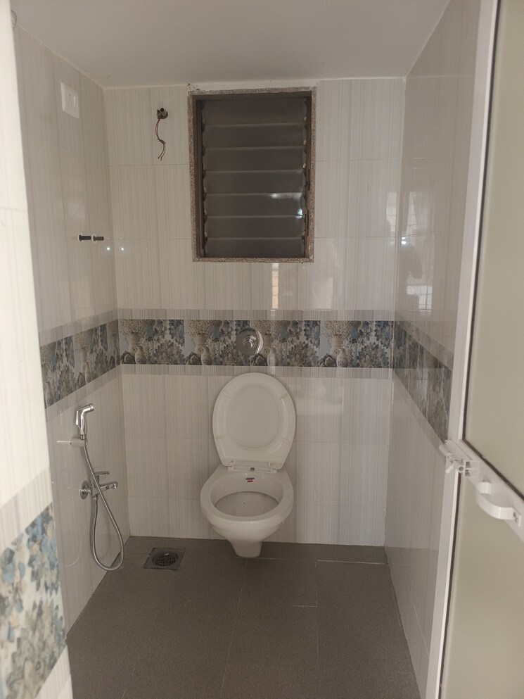 Bathroom, tiara-hills 2 Bedroom 575 Sq.Ft. Apartment In Mira Road Thane 9634145