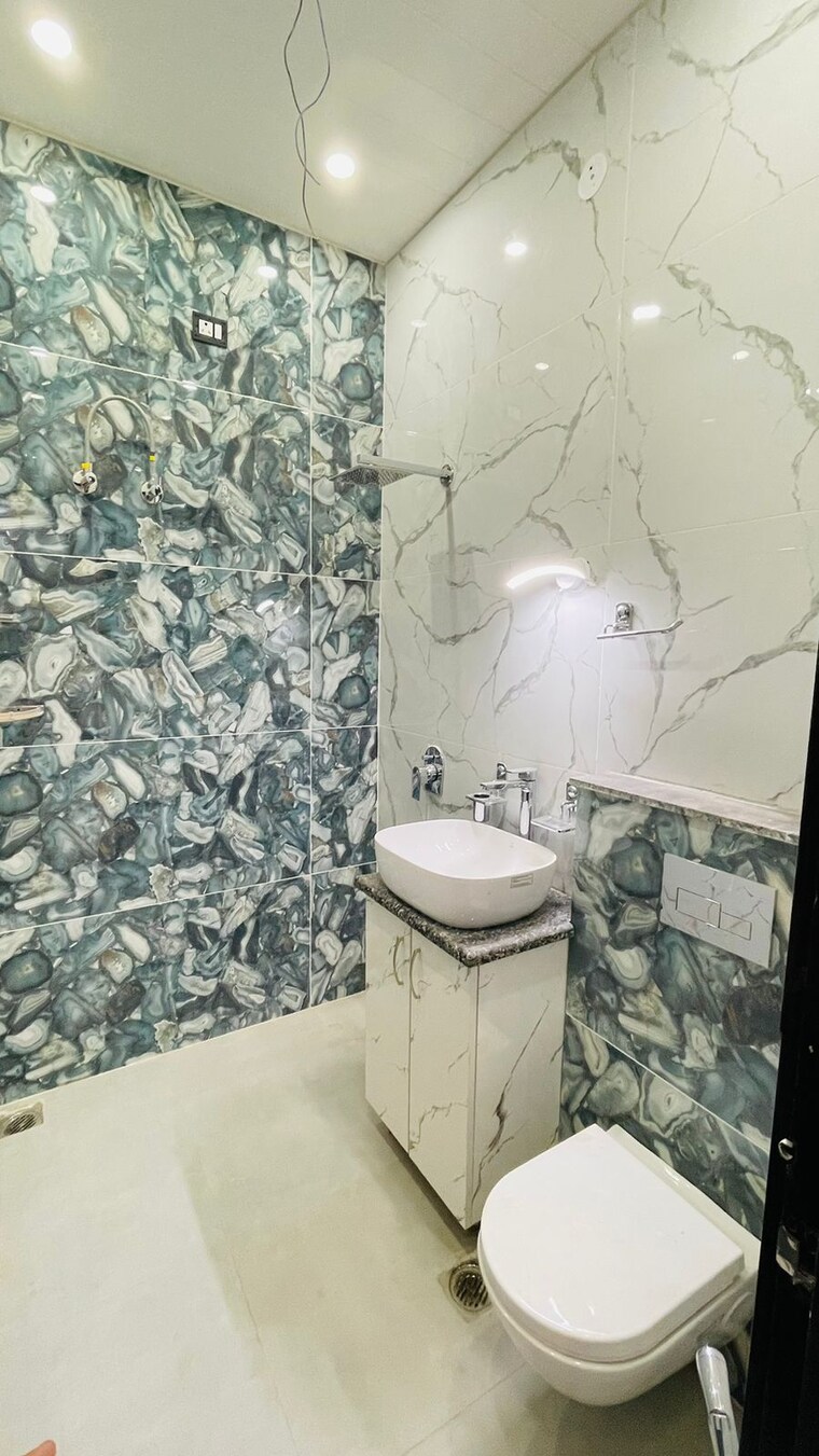 Bathroom, gms road 3 Bedroom 2510 Sq.Ft. Independent House In Gms Road Dehradun 9634218