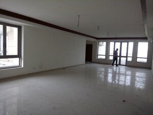3 BHK Apartment For Sale in Jaypee Kensington Park Plot, Sector 133