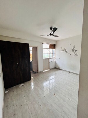 Bedroom in 2 BHK Apartment at Signature Global Signum 107, Sector 107 – for Rent