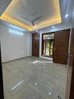 3 BHK Builder Floor For Sale in Saket
