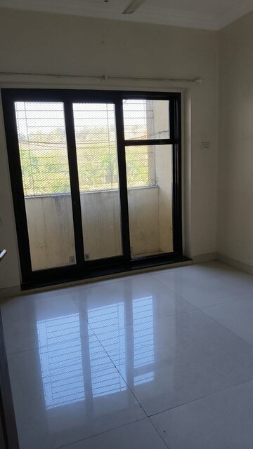 2 BHK Apartment For Sale in K Raheja Heights, Malad East