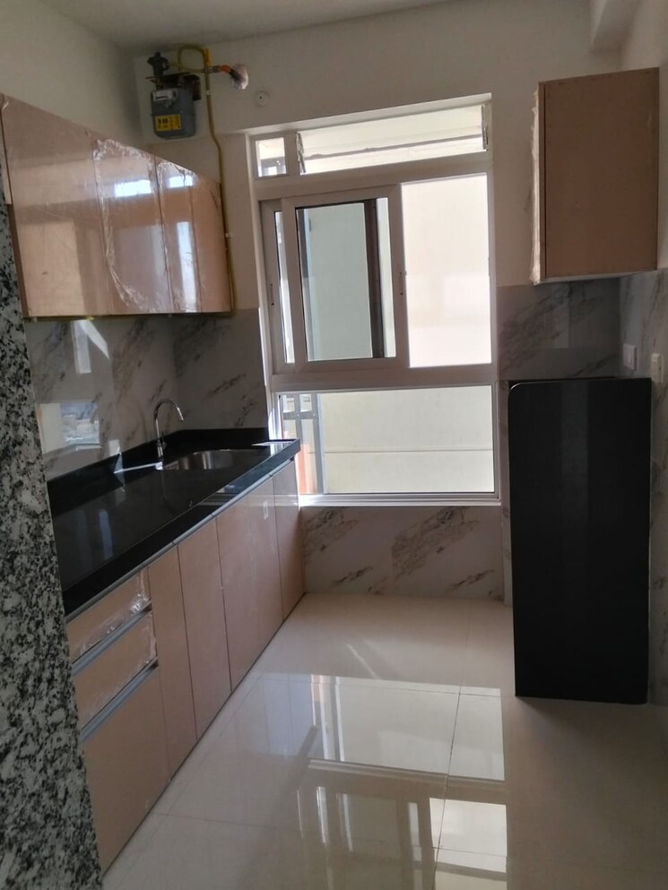 Kitchen, wadhwa-tw-gardens 2 Bedroom 624 Sq.Ft. Apartment In Kandivali East Mumbai 9634328